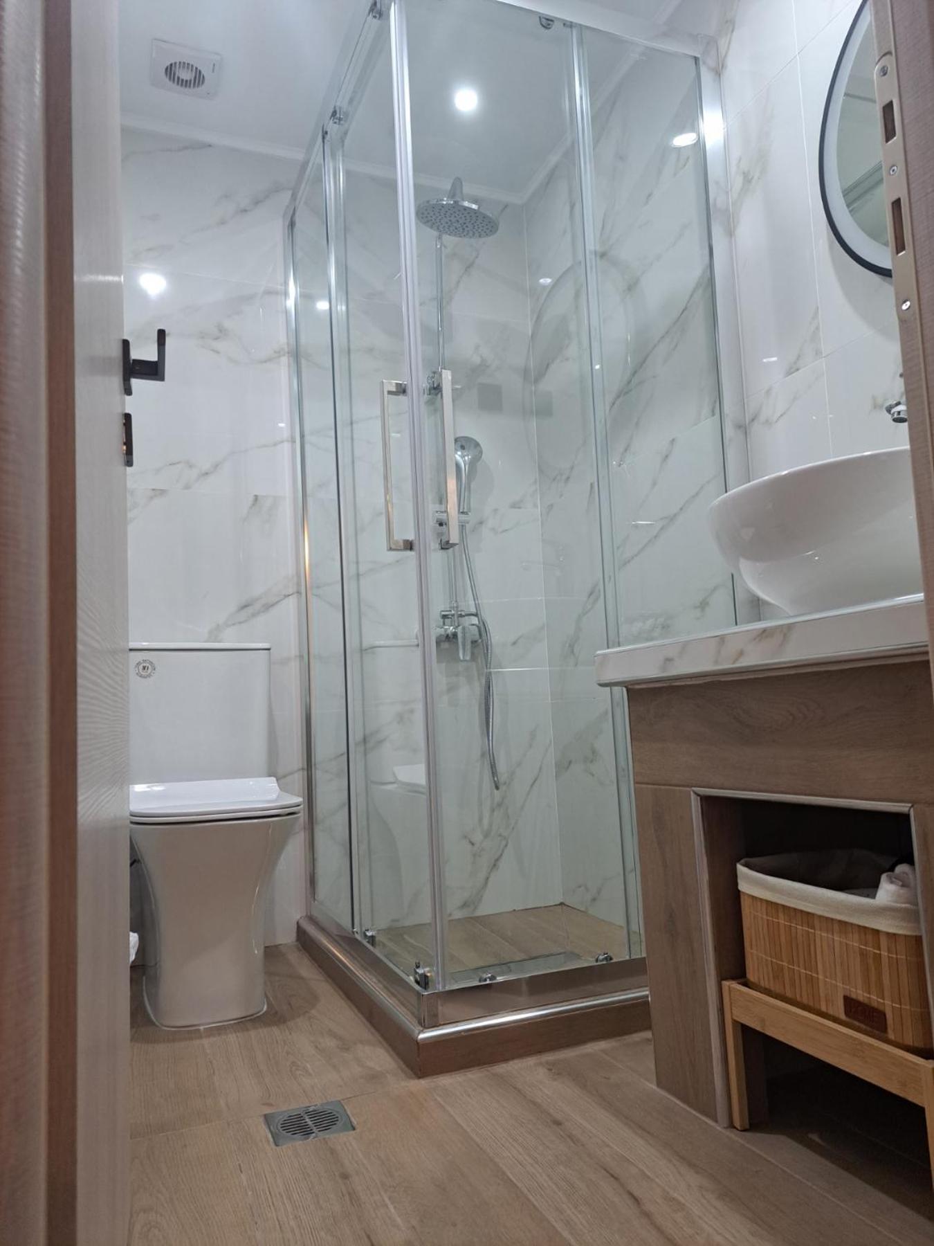 Pnoe Apartments Като-Лутракі Екстер'єр фото