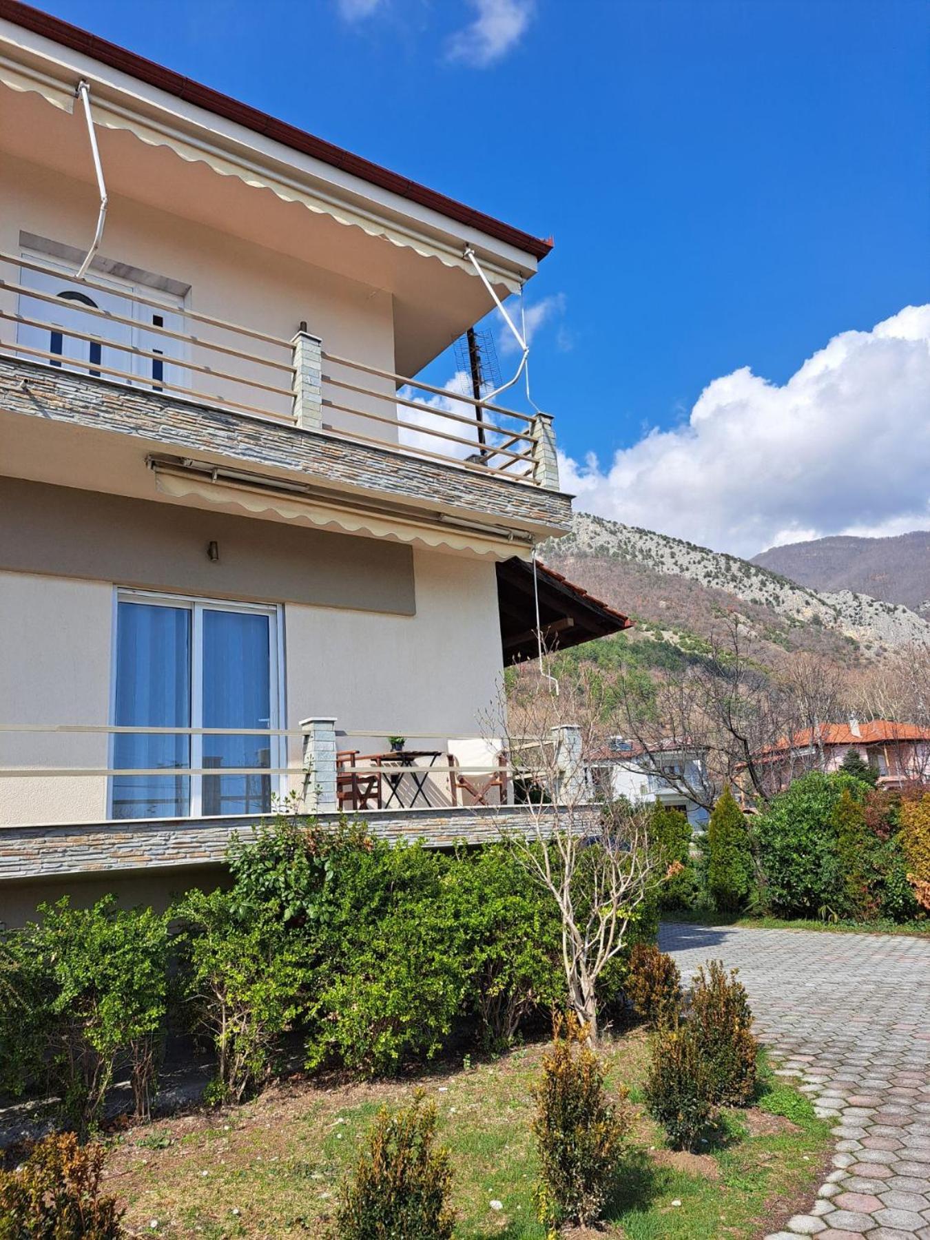 Pnoe Apartments Като-Лутракі Екстер'єр фото