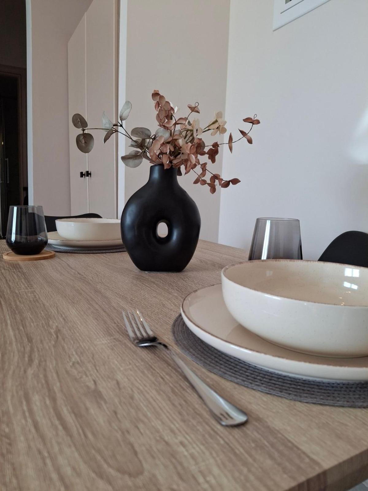 Pnoe Apartments Като-Лутракі Екстер'єр фото